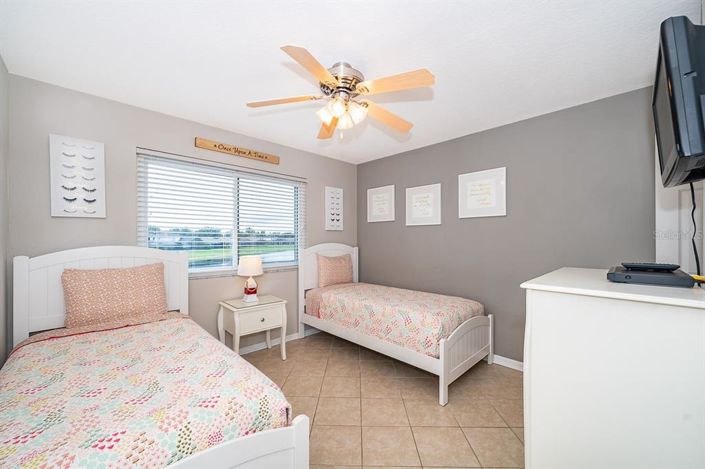 Image No.34-6 Bed House for sale