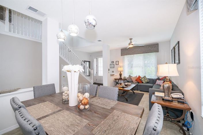 Image No.8-6 Bed House for sale