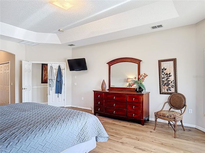 Image No.42-4 Bed House for sale