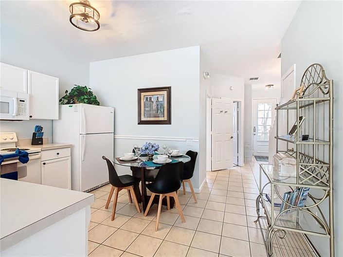 Image No.14-3 Bed Townhouse for sale