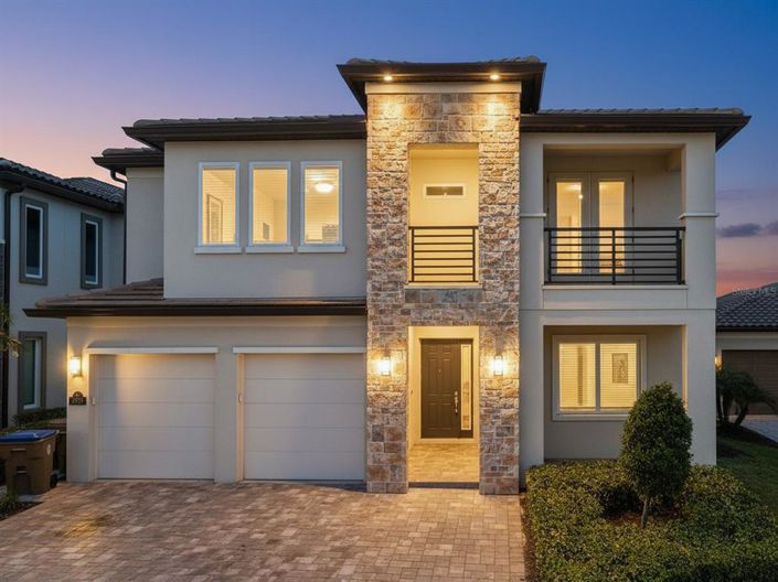 Image No.3-6 Bed House for sale