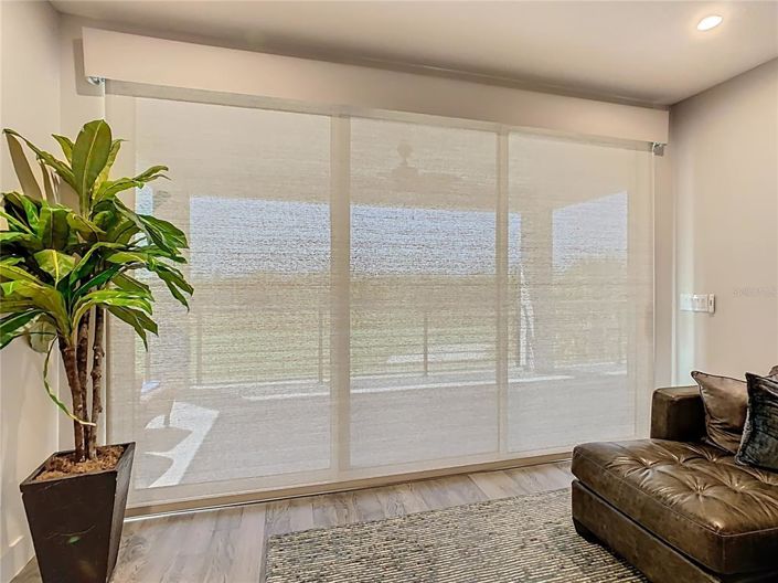 Image No.32-6 Bed House for sale