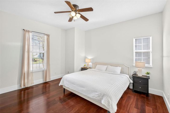 Image No.11-7 Bed House for sale