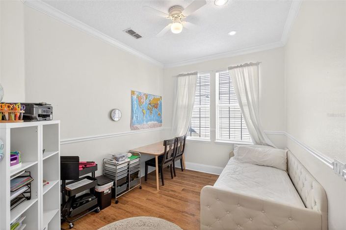 Image No.15-7 Bed House for sale