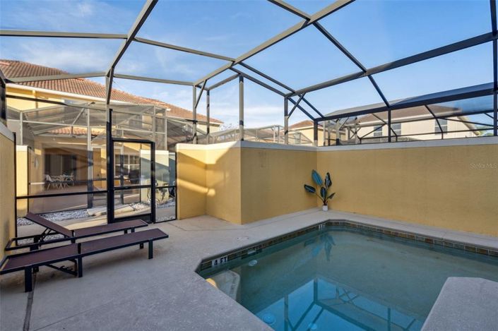 Image No.21-4 Bed Townhouse for sale