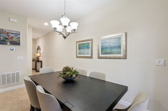 Image No.5-4 Bed Townhouse for sale