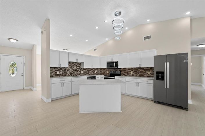 Image No.18-4 Bed House for sale