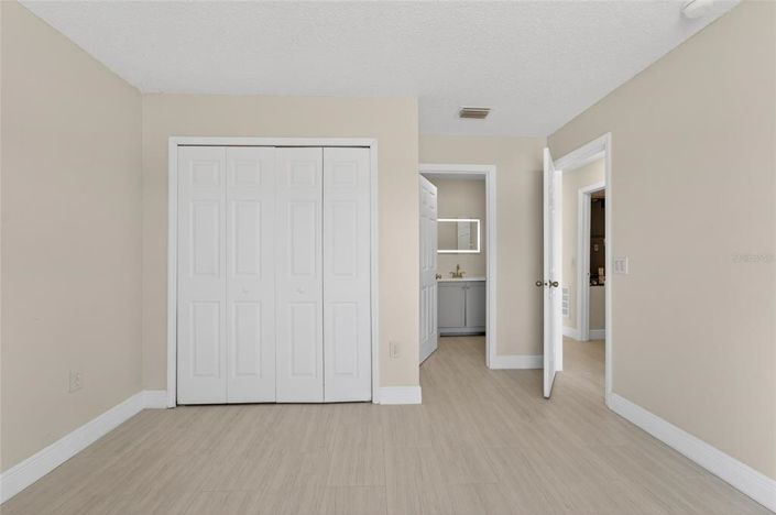 Image No.37-4 Bed House for sale