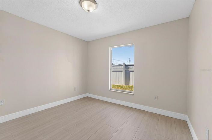 Image No.39-4 Bed House for sale