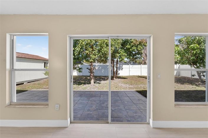 Image No.46-4 Bed House for sale