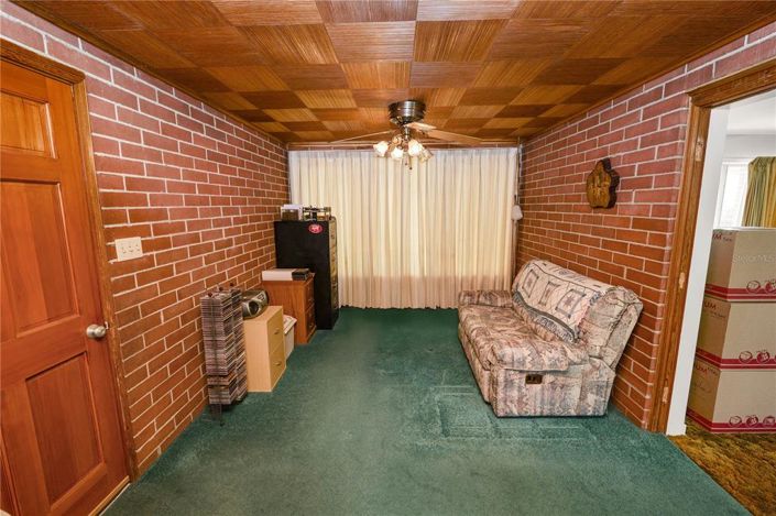 Image No.17-3 Bed House for sale