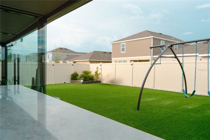 Image No.27-5 Bed House for sale