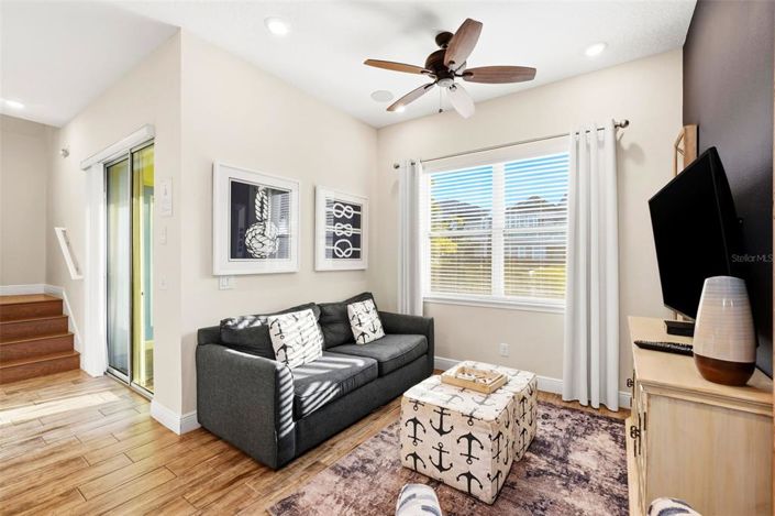 Image No.12-5 Bed House for sale