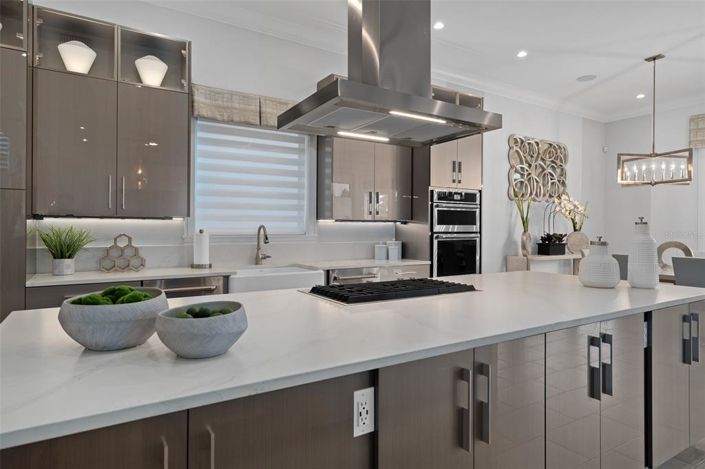 Image No.11-8 Bed House for sale