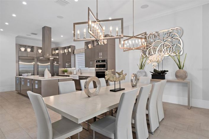 Image No.14-8 Bed House for sale