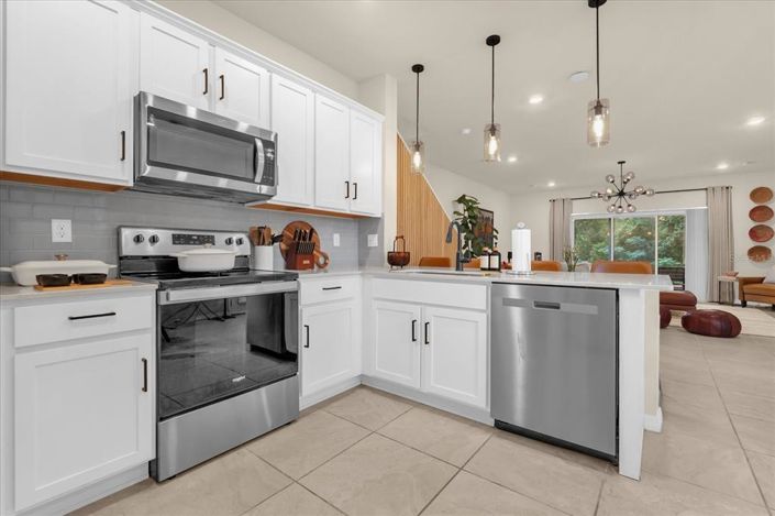 Image No.13-3 Bed Townhouse for sale