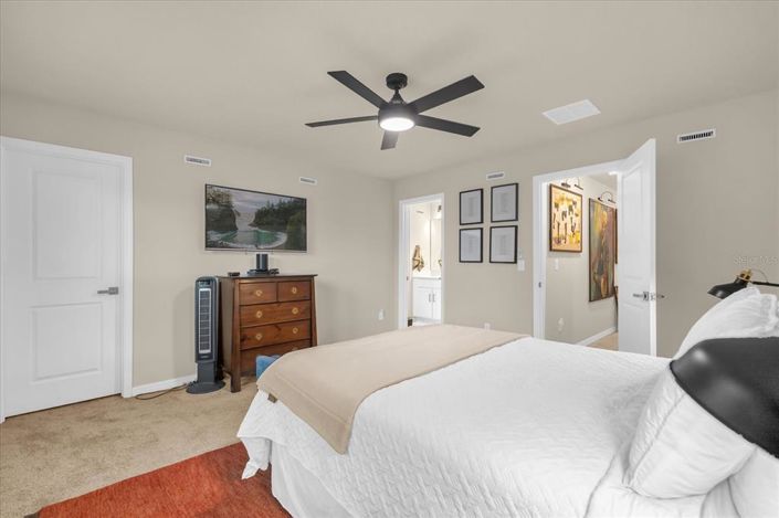 Image No.19-3 Bed Townhouse for sale