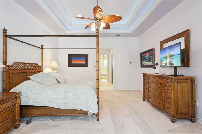 Image No.21-5 Bed House for sale