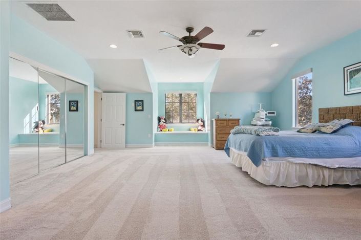 Image No.31-5 Bed House for sale