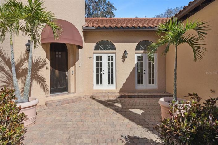 Image No.5-5 Bed House for sale