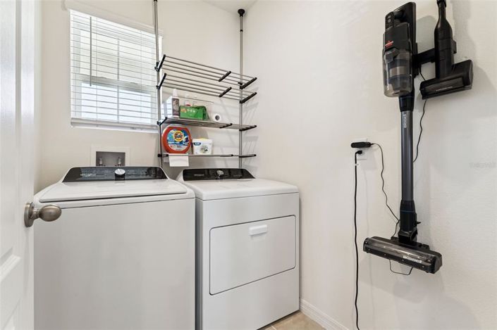 Image No.17-3 Bed House for sale