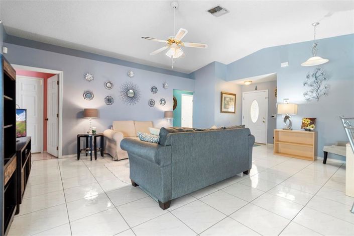 Image No.4-3 Bed House for sale