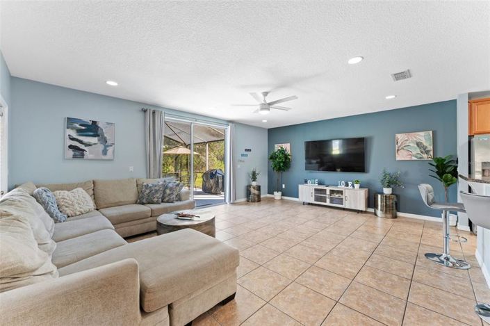 Image No.6-Maison de 6 chambres à vendre à Saint John