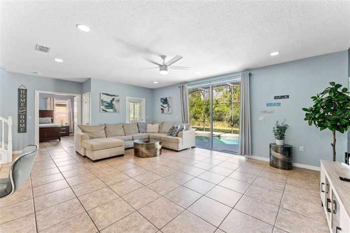 Image No.8-Maison de 6 chambres à vendre à Saint John