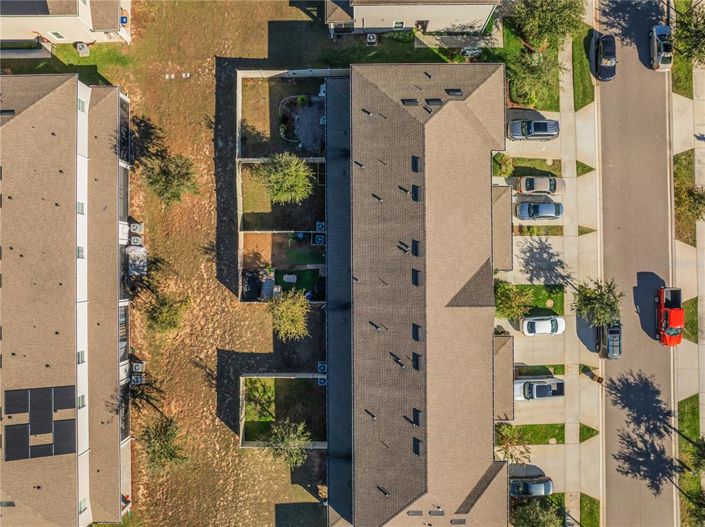 Image No.8-3 Bed Townhouse for sale