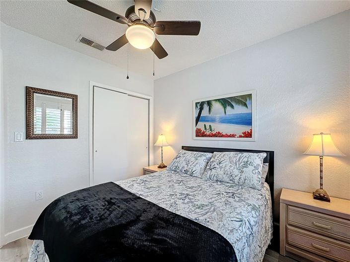 Image No.23-3 Bed Townhouse for sale