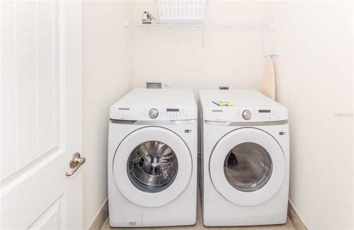 Image No.17-3 Bed Townhouse for sale