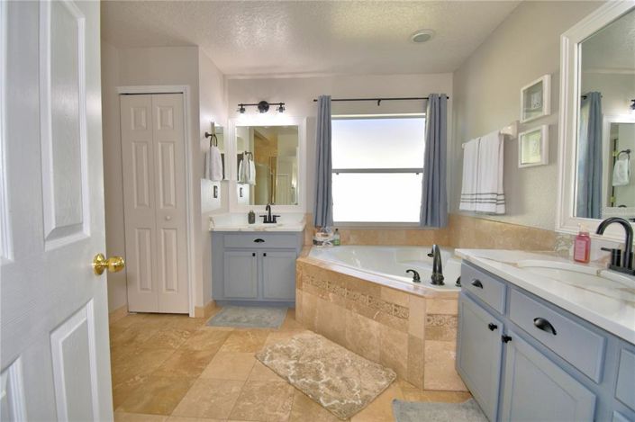 Image No.39-3 Bed House for sale