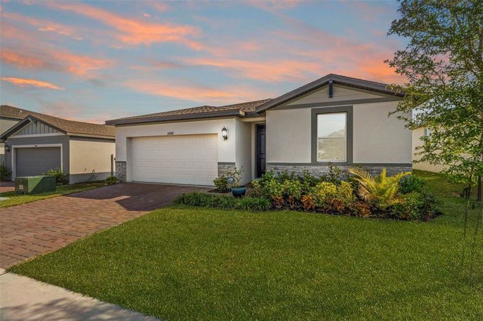 Image No.3-3 Bed House for sale