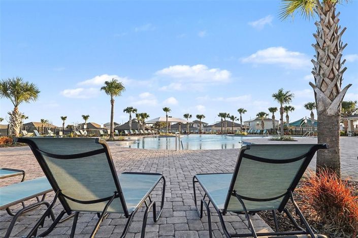 Image No.13-4 Bed House for sale