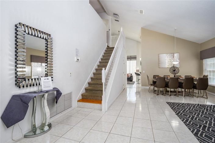 Image No.16-6 Bed House for sale