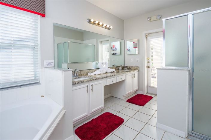 Image No.22-6 Bed House for sale