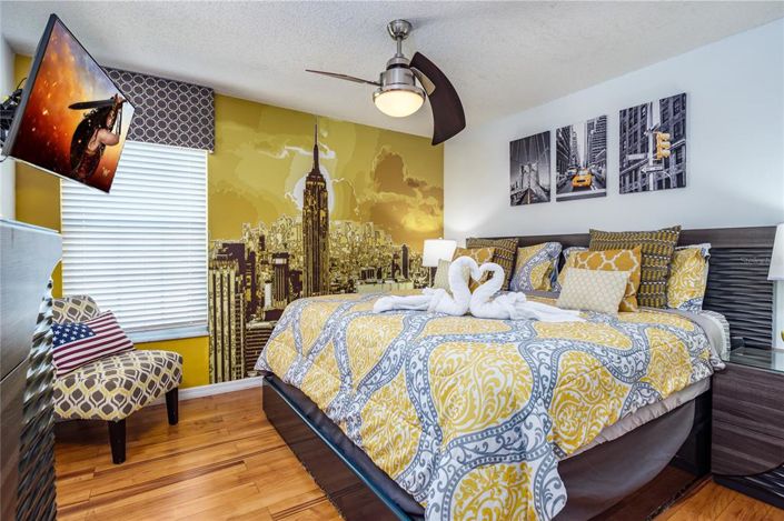 Image No.31-6 Bed House for sale