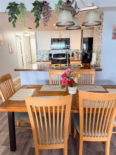 Image No.8-3 Bed Apartment for sale