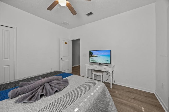 Image No.52-14 Bed House for sale