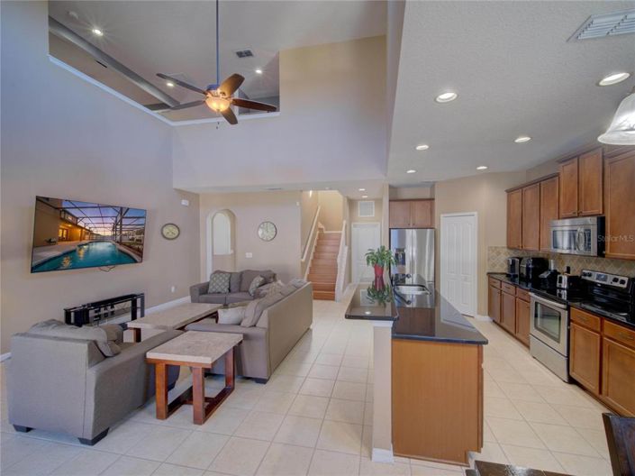 Image No.19-4 Bed House for sale