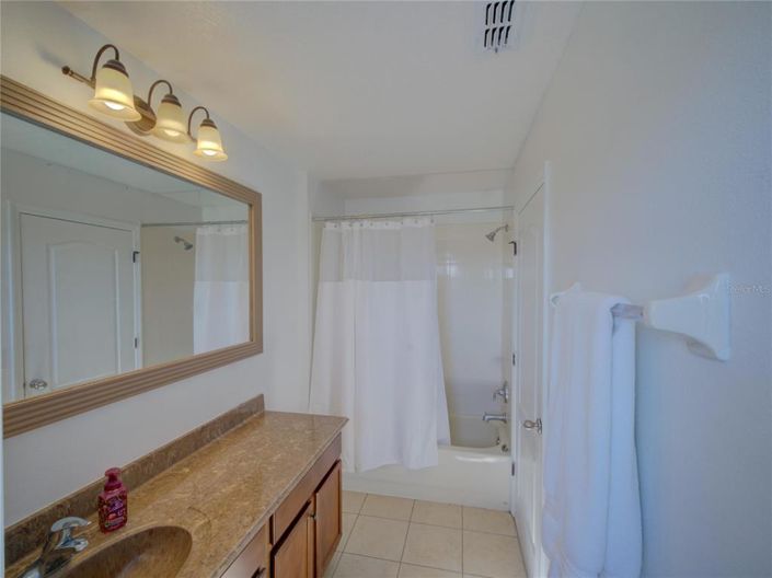 Image No.24-4 Bed House for sale