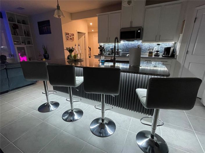 Image No.10-5 Bed House for sale