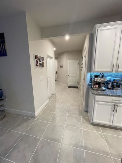 Image No.24-5 Bed House for sale