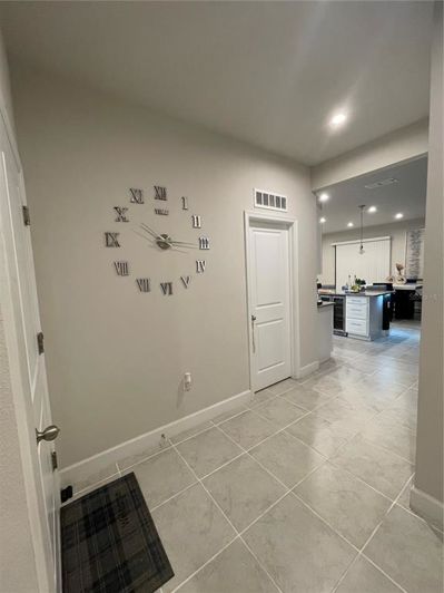 Image No.26-5 Bed House for sale