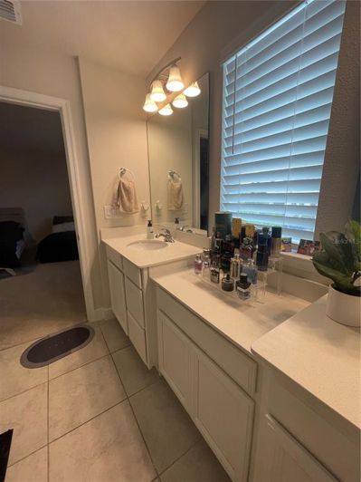 Image No.46-5 Bed House for sale