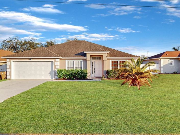 Image No.2-Maison de 4 chambres à vendre à Saint John