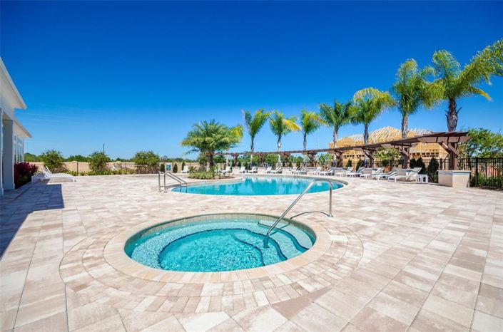 Image No.25-3 Bed Townhouse for sale