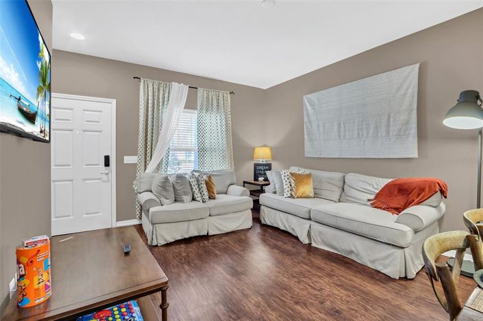 Image No.3-3 Bed Townhouse for sale