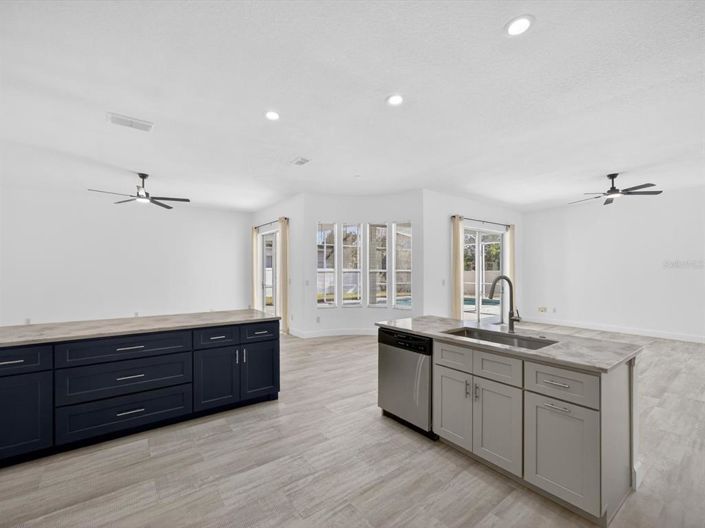 Image No.7-Maison de 4 chambres à vendre à Saint John