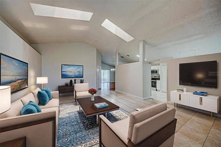 Image No.3-3 Bed House for sale